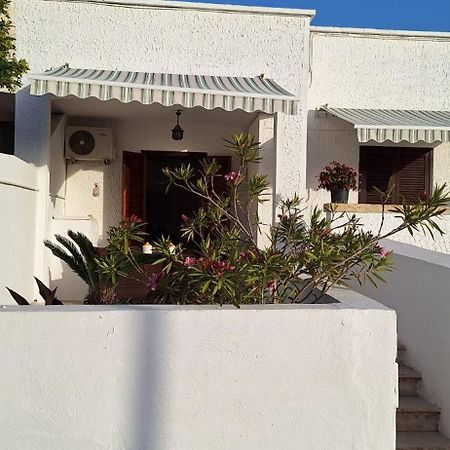 Villetta Lorena A Mancaversa مارينا دي مانكافيسا المظهر الخارجي الصورة